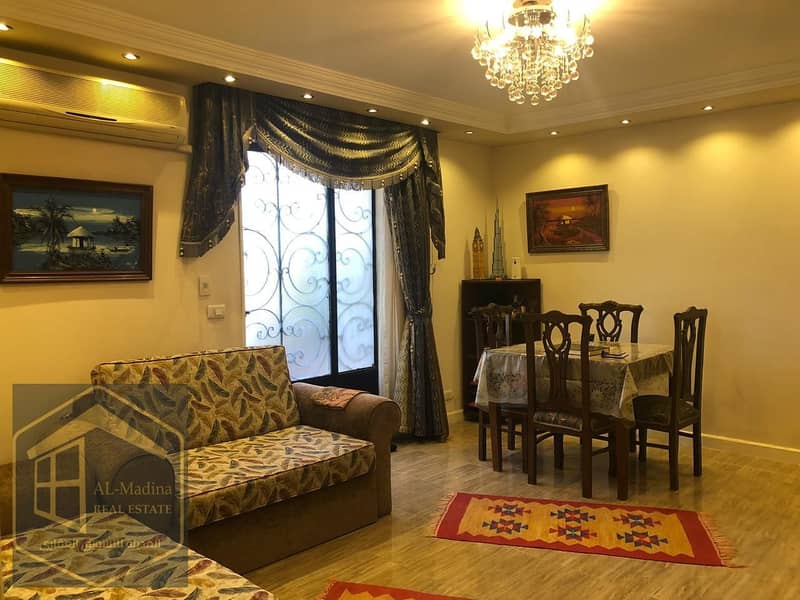 3 8e563a73-2bcd-4e95-a811-f0c17827ac37. jpg