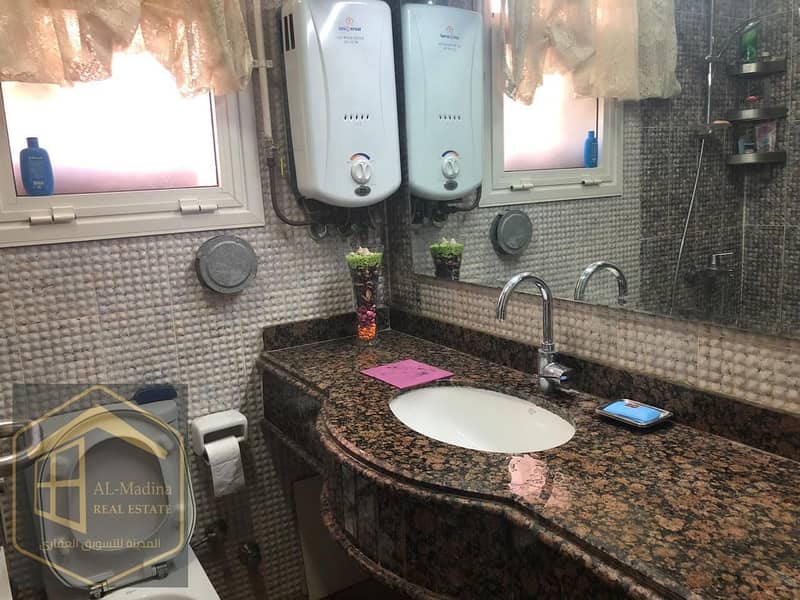 9 a6db5aeb-276d-4455-8c43-bf51c13eff9c. jpg