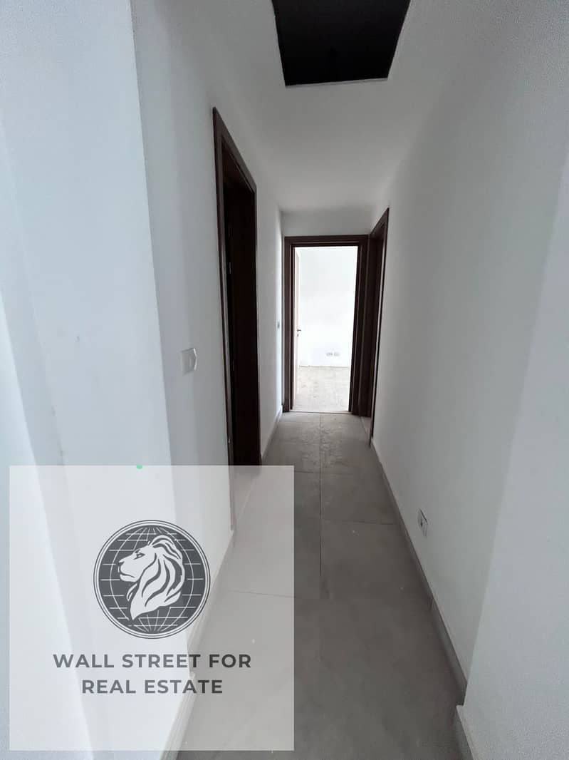 11 dc4de80b-90ec-4f21-acee-174794c292b9. jpg