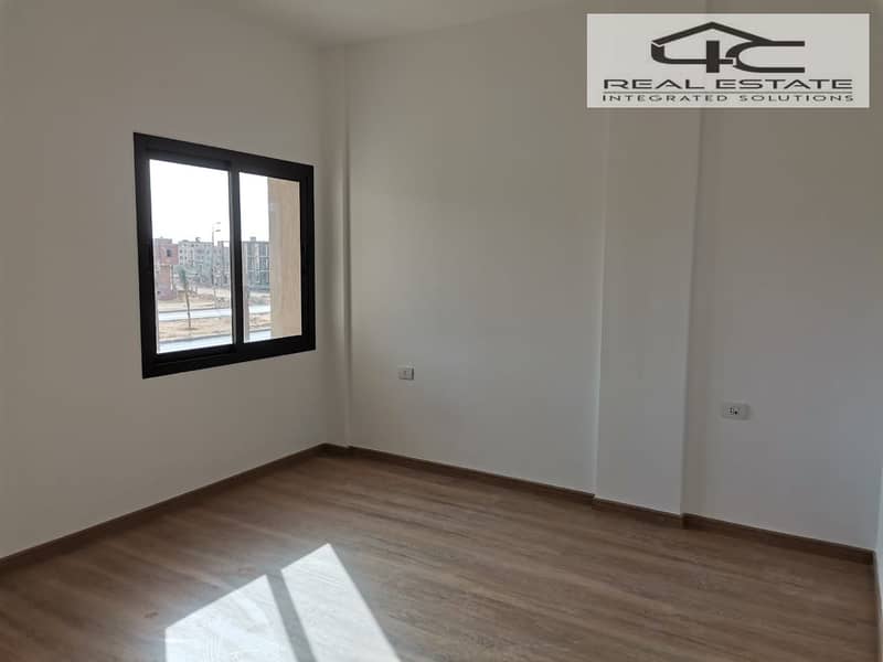 2 WhatsApp Image 2025-11-02 at 3.16. 24 PM. jpeg