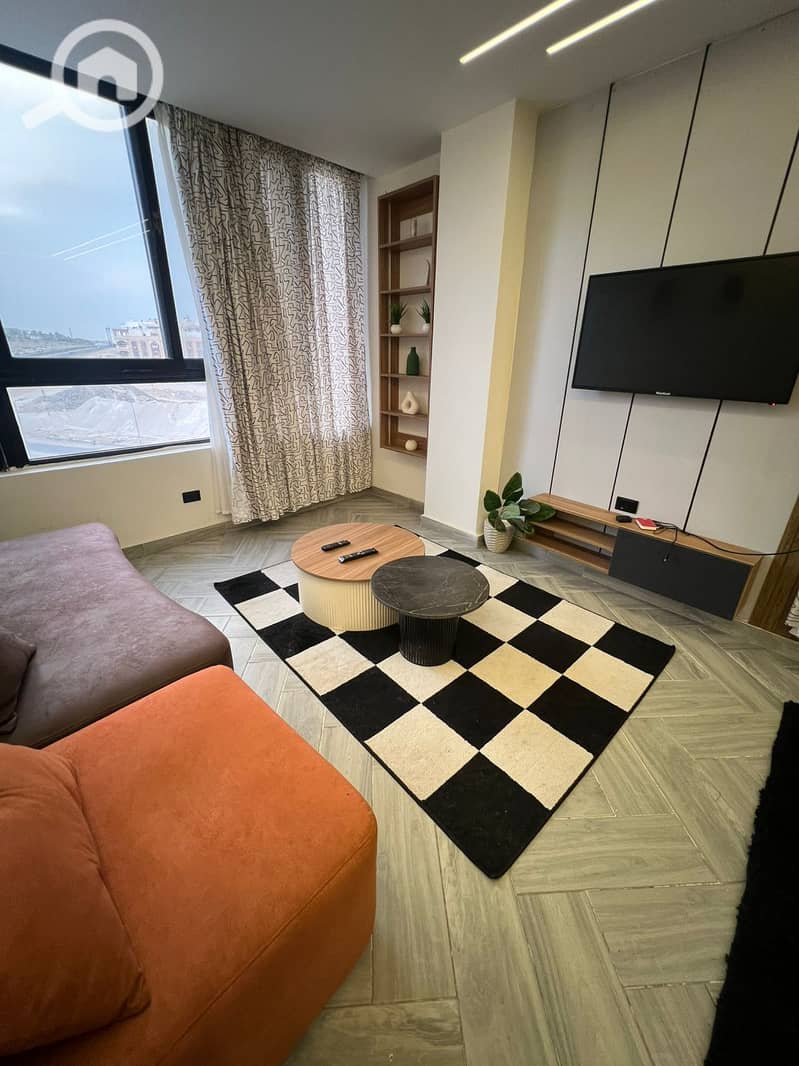 4 f7943050-67de-4766-b78d-c67ed407fc12. jpg