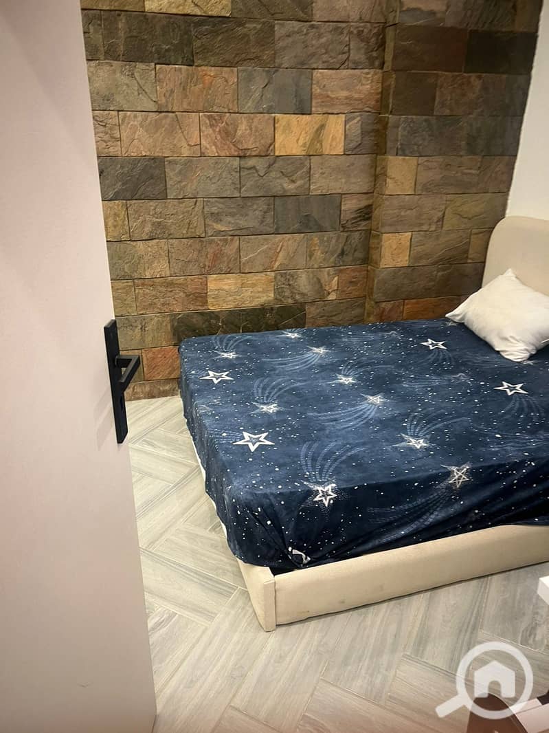 6 b59ad5e5-33a2-44ea-9ab3-c93d7d045bcf. jpg