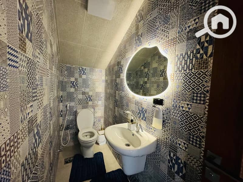 10 WhatsApp Image 2025-11-03 at 3.16. 25 PM. jpeg