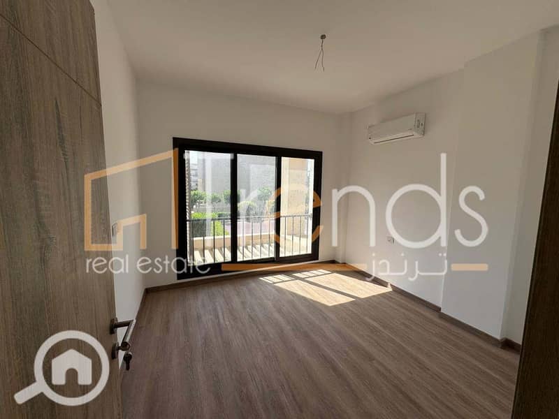 WhatsApp Image 2024-10-01 at 12.50. 46 PM(3). jpg WhatsApp Image 2024-10-01 at 12.50. 46 PM(3). jpg