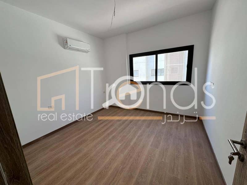 8 WhatsApp Image 2024-10-01 at 12.50. 47 PM. jpg