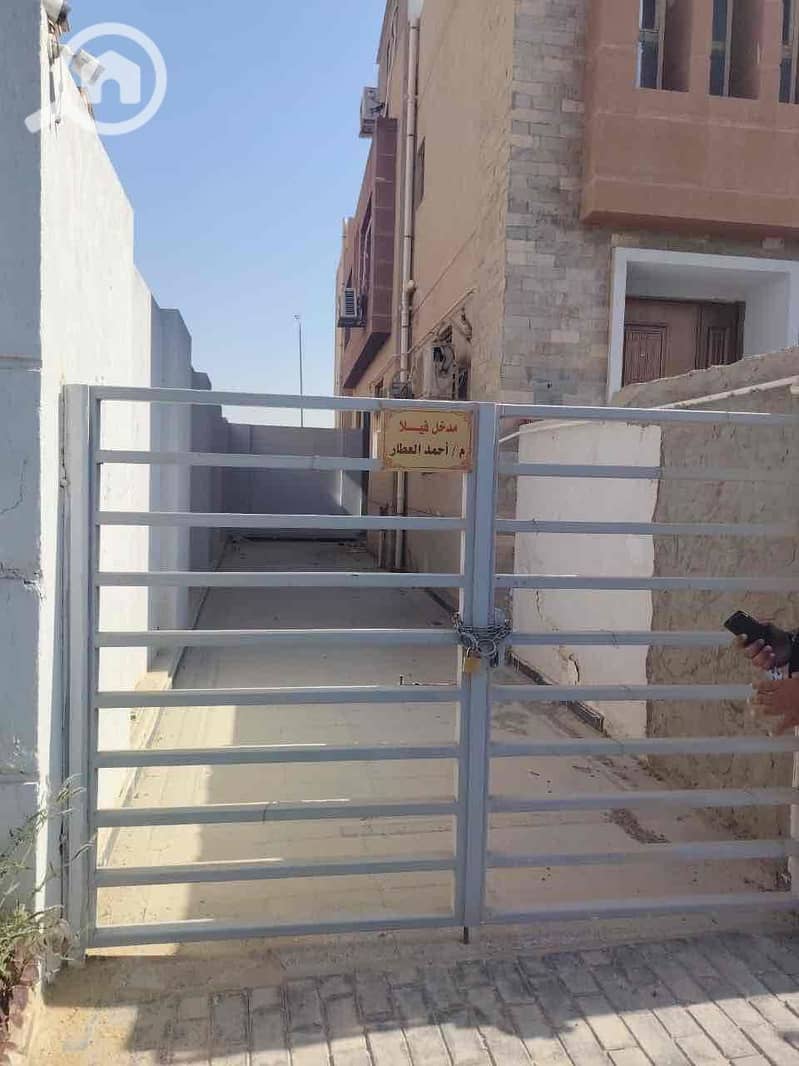 8 ba28df17-8340-4514-910e-a442e3025974. jpg