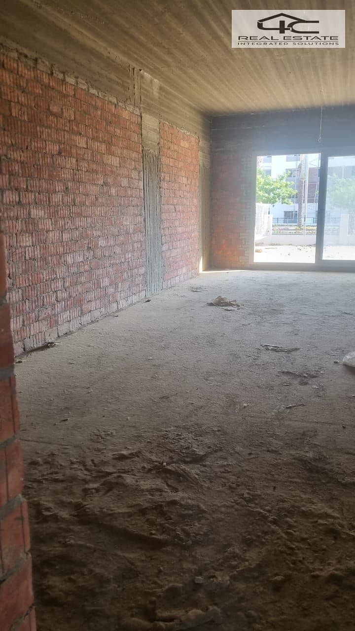 5 WhatsApp Image 2025-11-02 at 5.04. 25 PM. jpeg