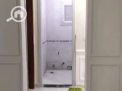 4 WhatsApp Video 2025-11-04 at 13.06. 57_da75c2b8 - frame at 1m3s. jpg