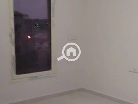 7 WhatsApp Video 2025-11-04 at 13.06. 57_da75c2b8 - frame at 1m59s. jpg