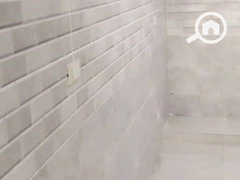 8 WhatsApp Video 2025-11-04 at 13.06. 57_da75c2b8 - frame at 1m19s. jpg