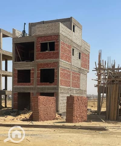 4 Bedroom Townhouse for Sale in Sheikh Zayed, Giza - 2ac44221-38fa-4d9f-ae1a-57560ce19be2. jpg