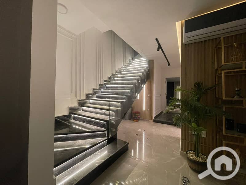 9 WhatsApp Image 2025-11-03 at 14.41. 41_77371a7b. jpg