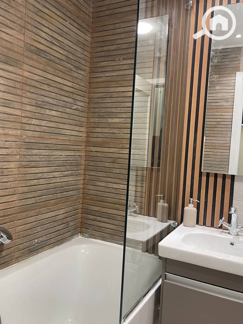 11 WhatsApp Image 2025-11-03 at 14.41. 41_97767768. jpg