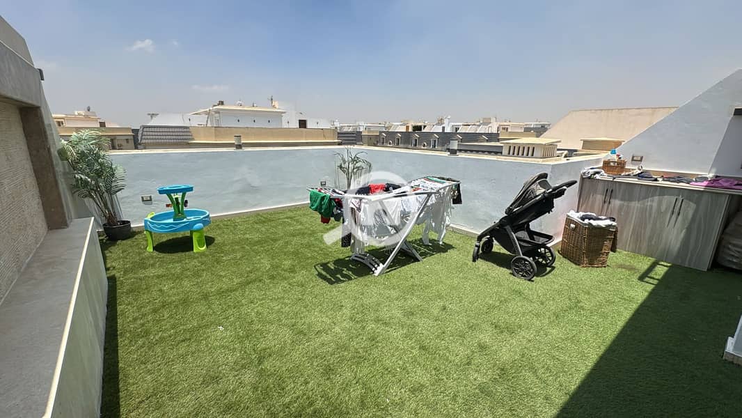 20 WhatsApp Image 2025-11-03 at 14.41. 43_4fe0a4ea. jpg