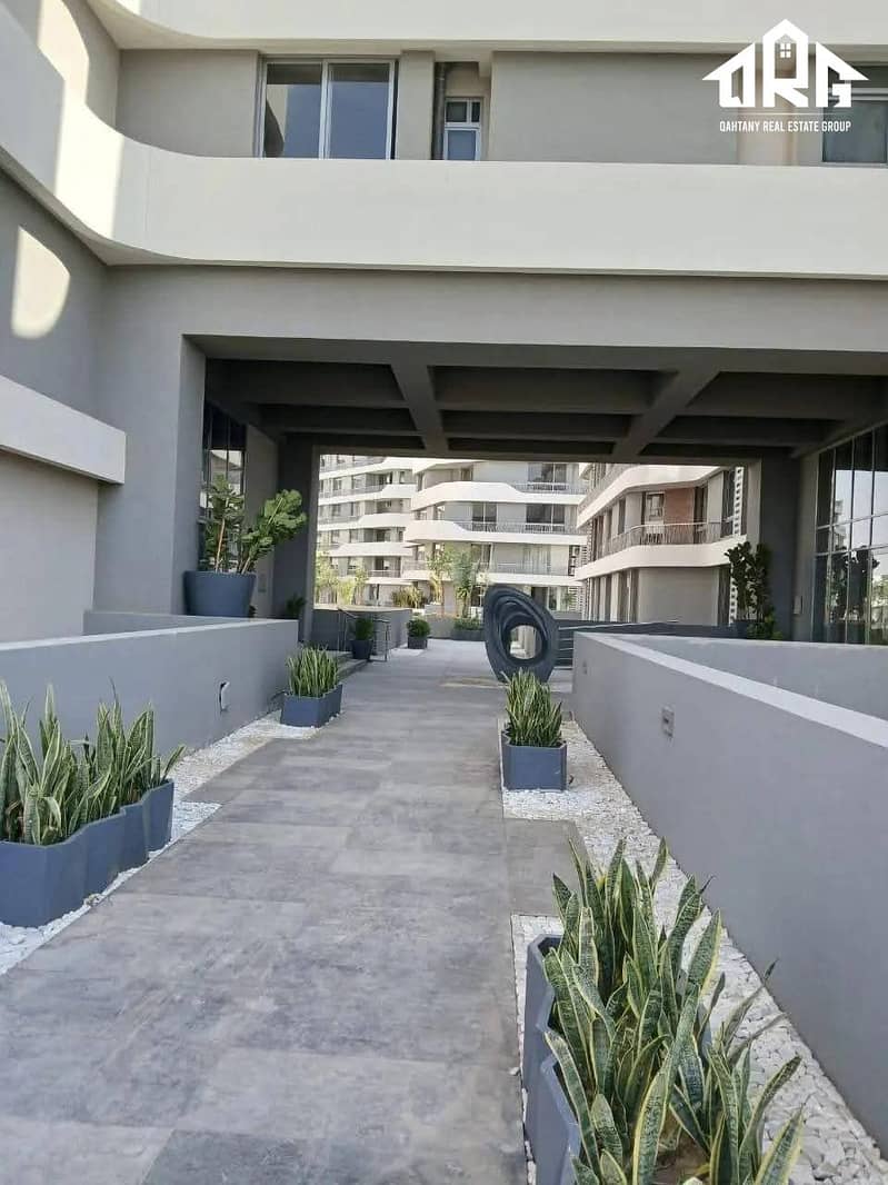 5 WhatsApp Image 2025-11-04 at 1.35. 57 PM (3). jpeg