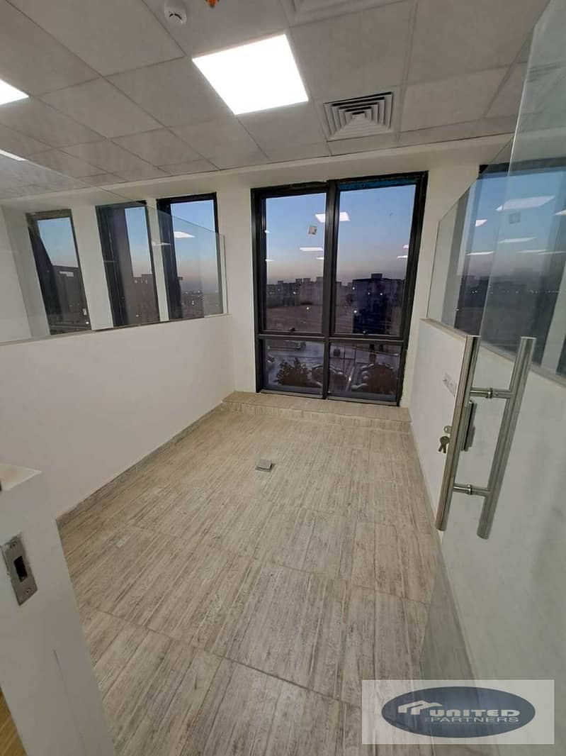 5 18c7d090-24f2-458f-acd1-46030a9e9c7d. jpeg