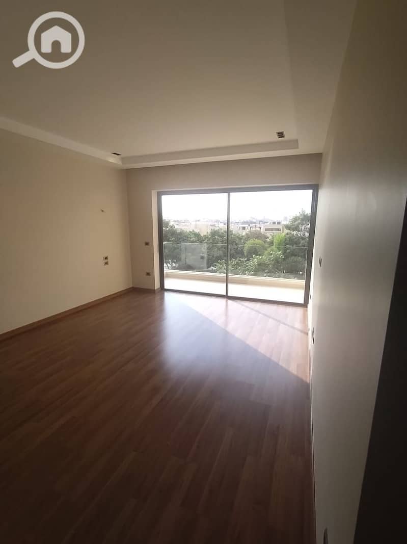 3 3888c6e2-4f45-4445-aa1e-2e6823c77c14. jpg