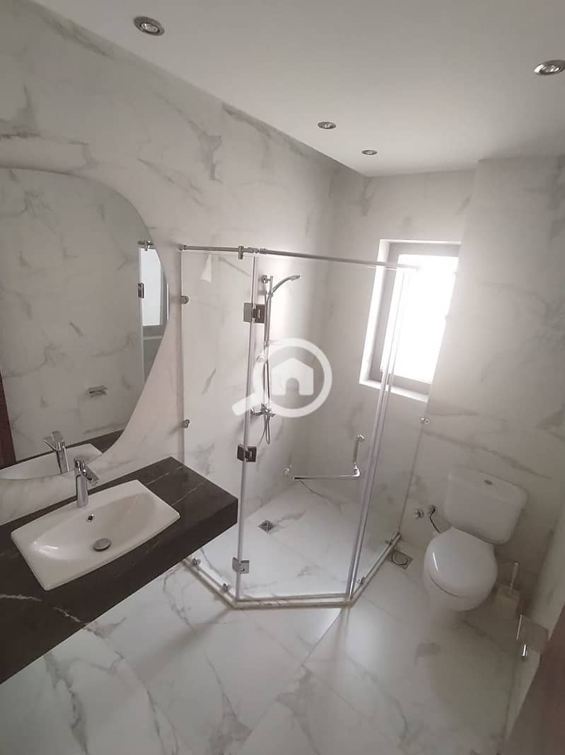 6 10af657d-84b4-4182-a63b-92a4ce7c4cc9. jpg