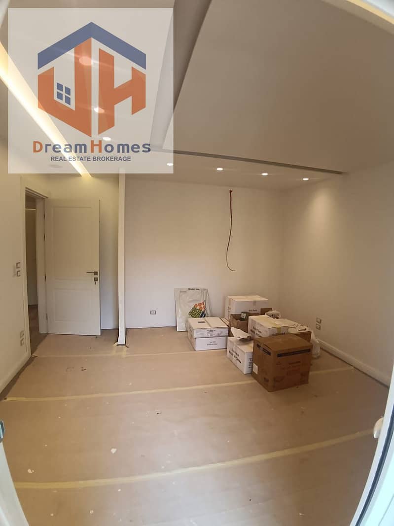 21 d6e8ca20-3f97-4880-ba1e-fc3f2f4ae91e. jpg