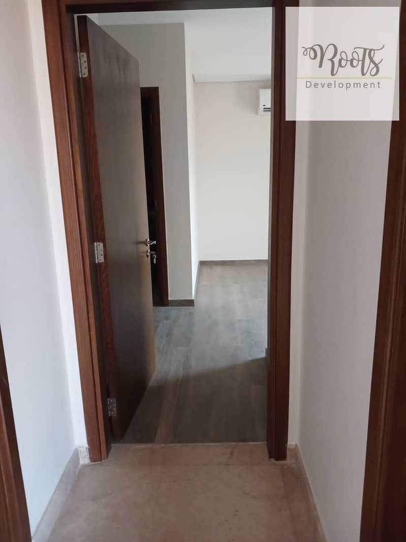 9 WhatsApp Image 2025-10-24 at 21.02. 14 (3). jpeg