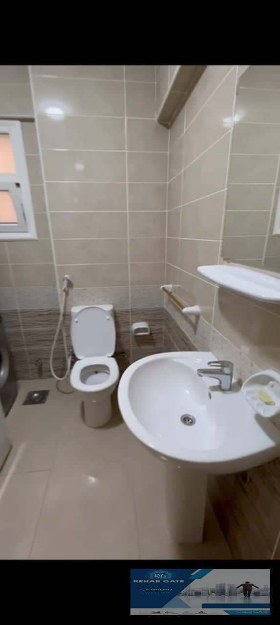 4 91d2e7f4-d397-4126-b5cf-2efd8c430513. jpg