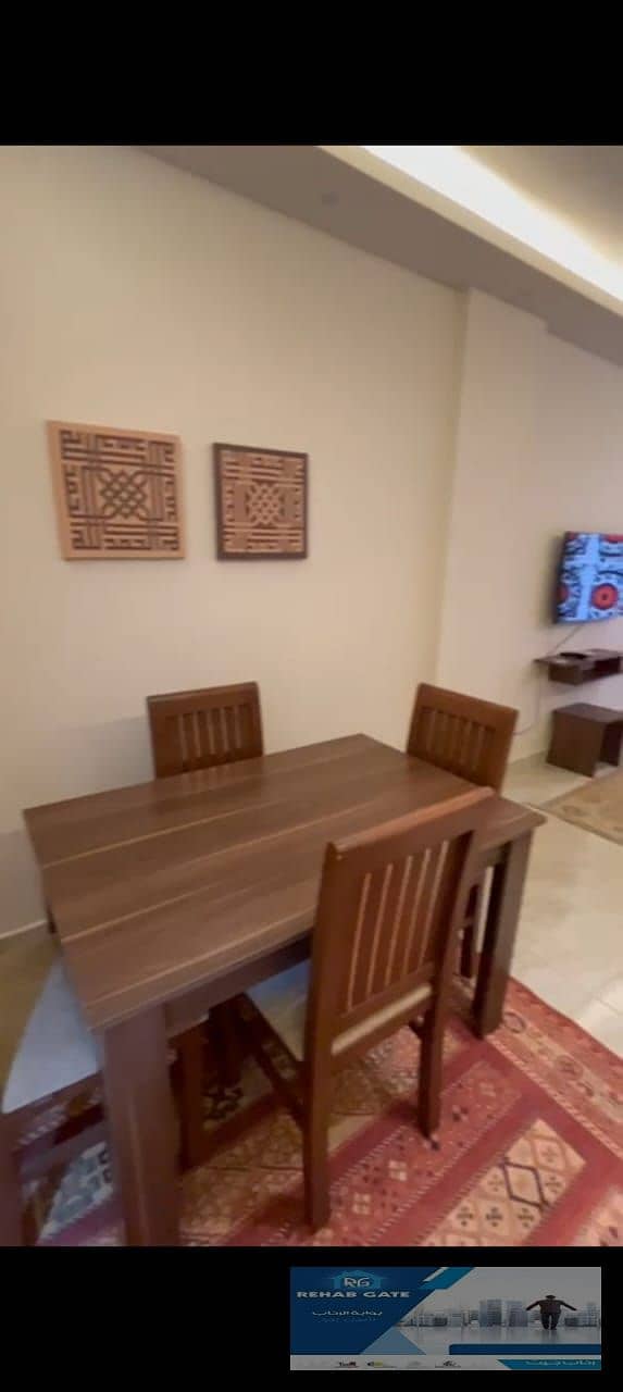 9 969806d4-5374-4b0c-b10a-b5f4ee2f1b45. jpg