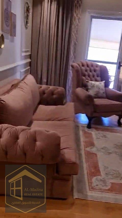 6 document_5787312803220036689. mp4_snapshot_00.03. 744. jpg