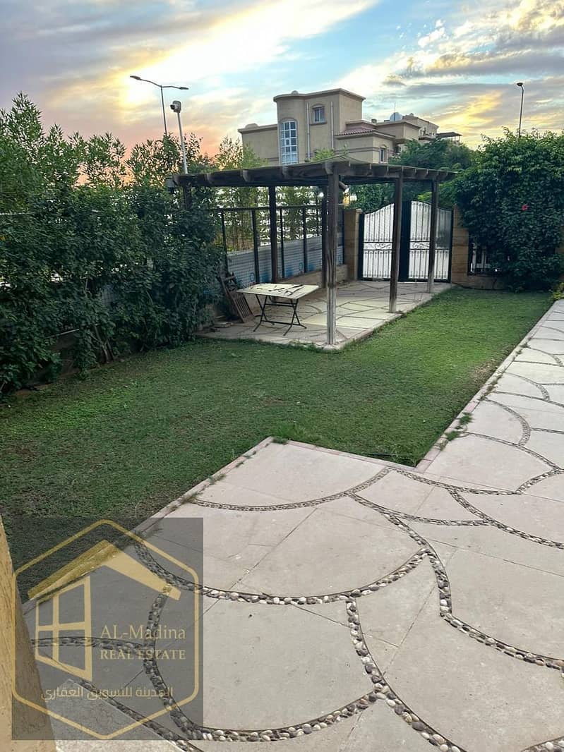 4 WhatsApp Image 2025-10-29 at 17.39. 48 (1). jpeg