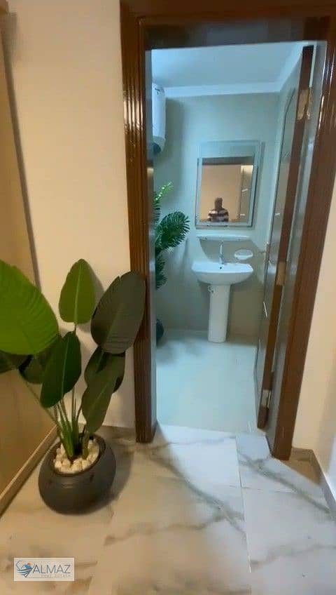 5 WhatsApp Image 2025-11-04 at 12.52. 14 PM. jpeg