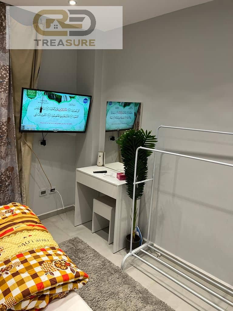 8 WhatsApp Image 2025-11-04 at 1.13. 14 PM (1). jpeg