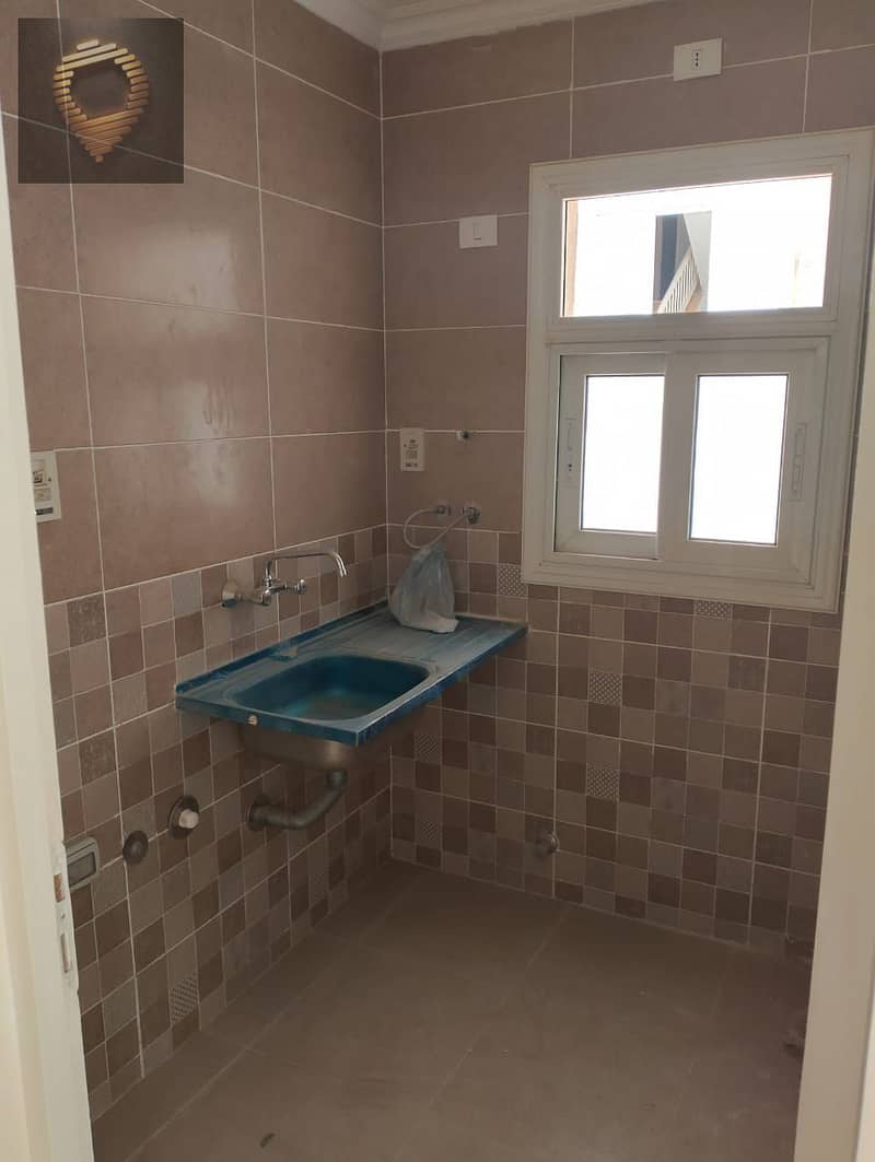 10 WhatsApp Image 2025-06-12 at 18.50. 11_6adc8605. jpg