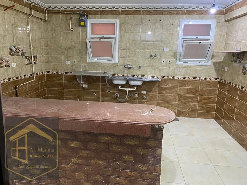 9 WhatsApp Image 2025-10-30 at 14.51. 48 (3). jpeg