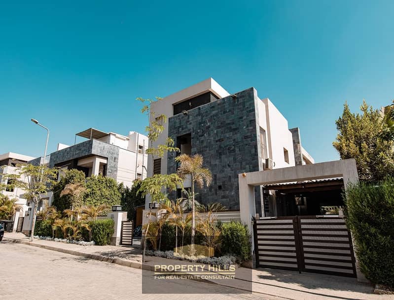 3 AK-x-TO - -FOUR-6_uid_62d8fb5f2ba05. jpg