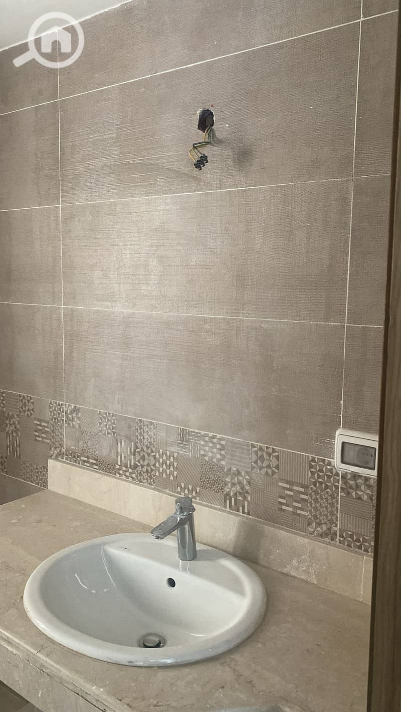 16 WhatsApp Image 2025-11-04 at 12.52. 45 PM. jpeg