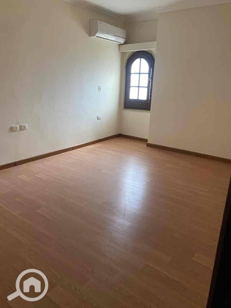 5 7e9bdfb9-108b-4523-ac79-cf5327a1d5c2. jpg