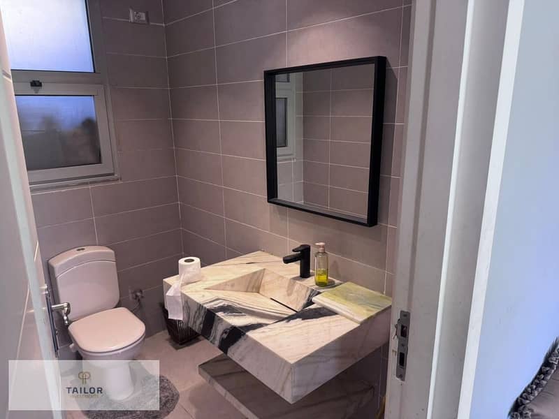 2 4a720aff-1d04-4a15-a0bb-62038409fbd1. jpeg