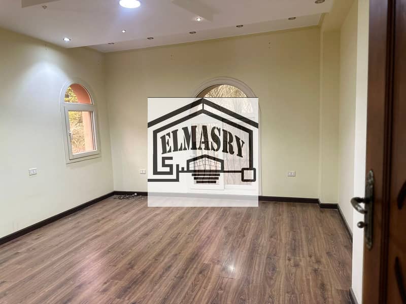 18 70977b83-64a9-40a8-b9b8-047f9ca72831. jpg