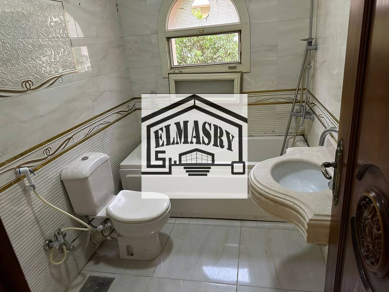 21 e51fabd8-1a48-444a-be8f-ac9de54aa00b. jpg