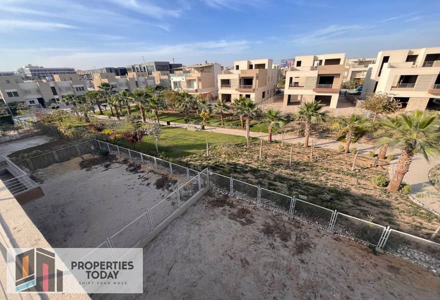 8 e6754953-74f3-441f-b748-6919ac1e2bdd. jpg