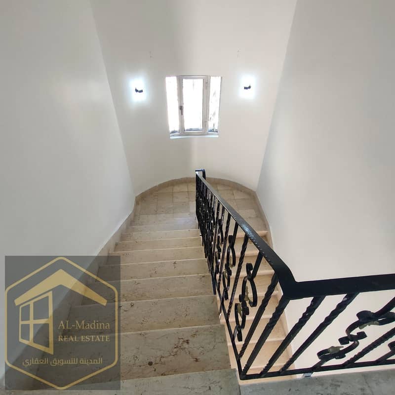 9 WhatsApp Image 2025-10-30 at 14.52. 43. jpeg