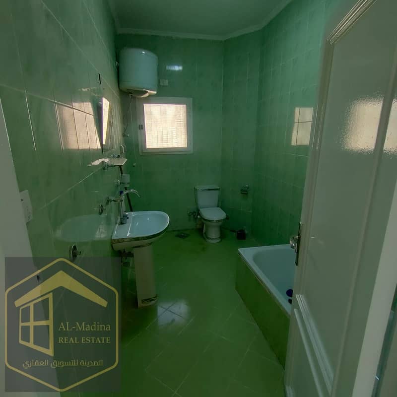 17 WhatsApp Image 2025-10-30 at 14.52. 44 (3). jpeg