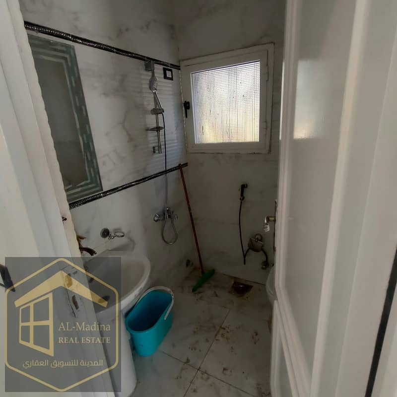 18 WhatsApp Image 2025-10-30 at 14.52. 46. jpeg