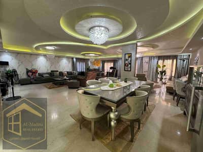 4 Bedroom Flat for Sale in New Cairo, Cairo - 55007. jpg