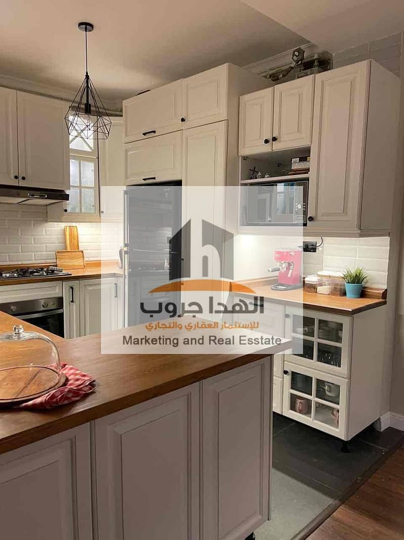 3 573ec78b-a102-4b52-92c7-817d9046d5f0. jpg