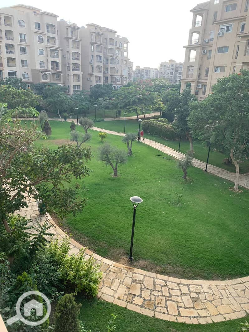 12 ff68981d-d446-475f-86f5-c15a83a59ef5. jpeg