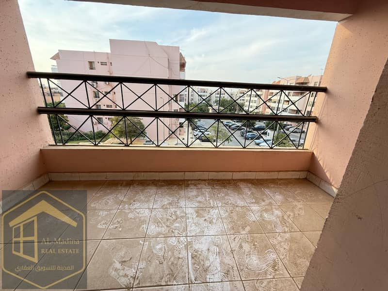 8 WhatsApp Image 2025-11-01 at 15.58. 07 (1). jpeg