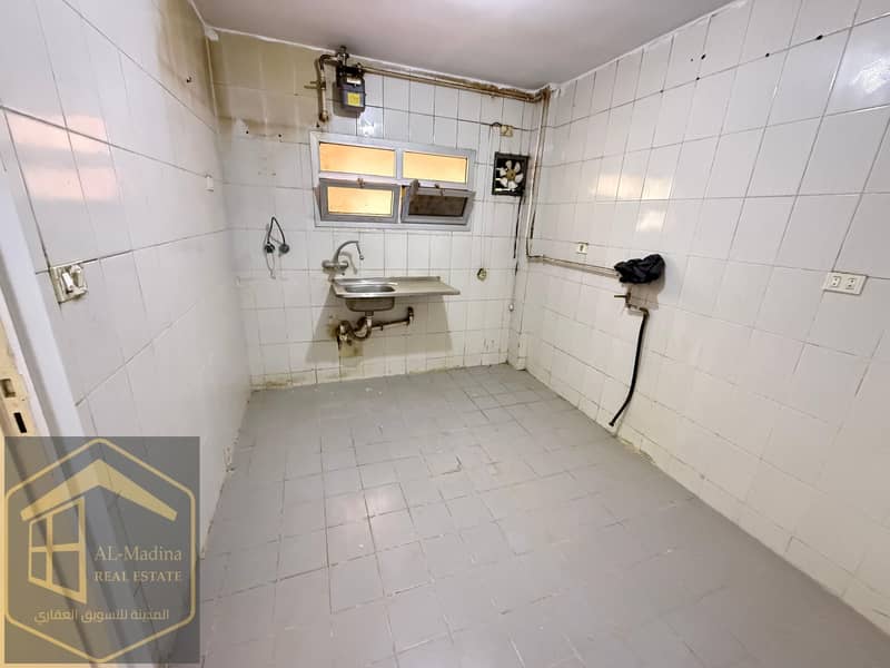 10 WhatsApp Image 2025-11-01 at 15.58. 04. jpeg