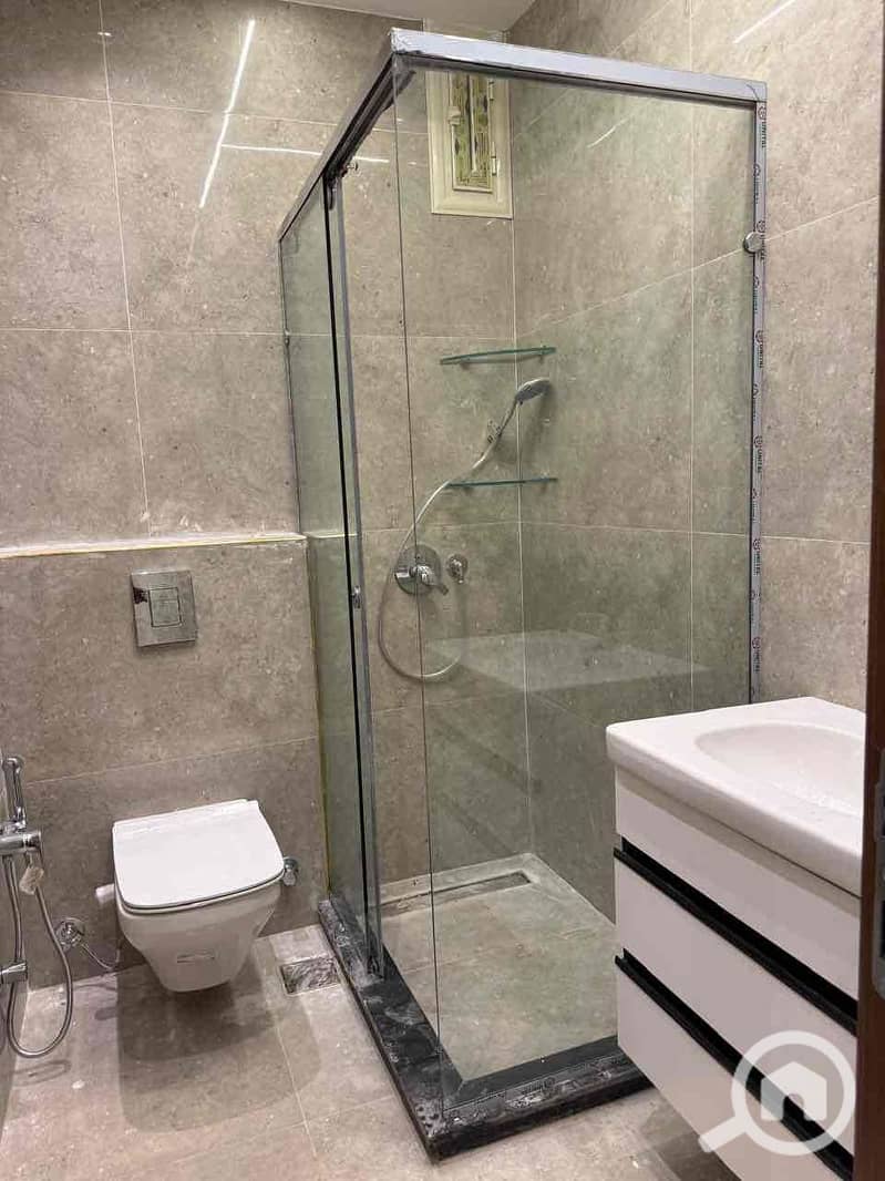 12 de15fda3-4f04-4905-a9a5-dd4adf8020f0. jpg