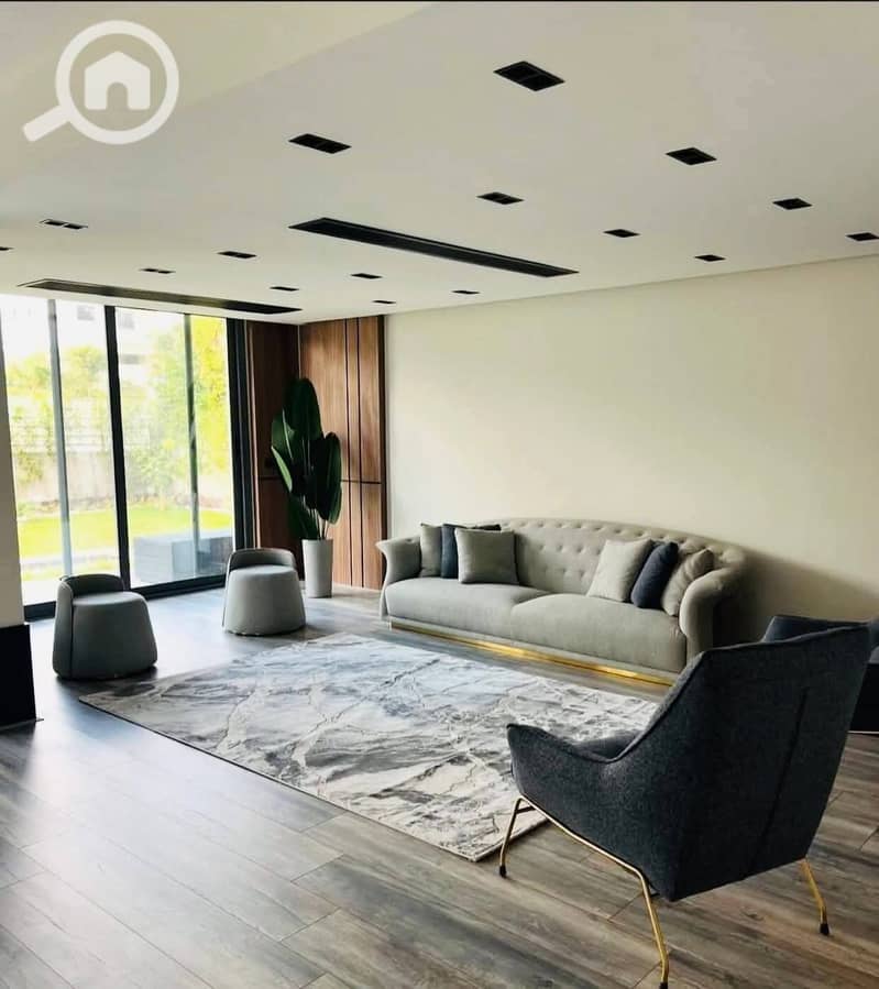 6 WhatsApp Image 2025-10-27 at 17.59. 00_2a89e398. jpg