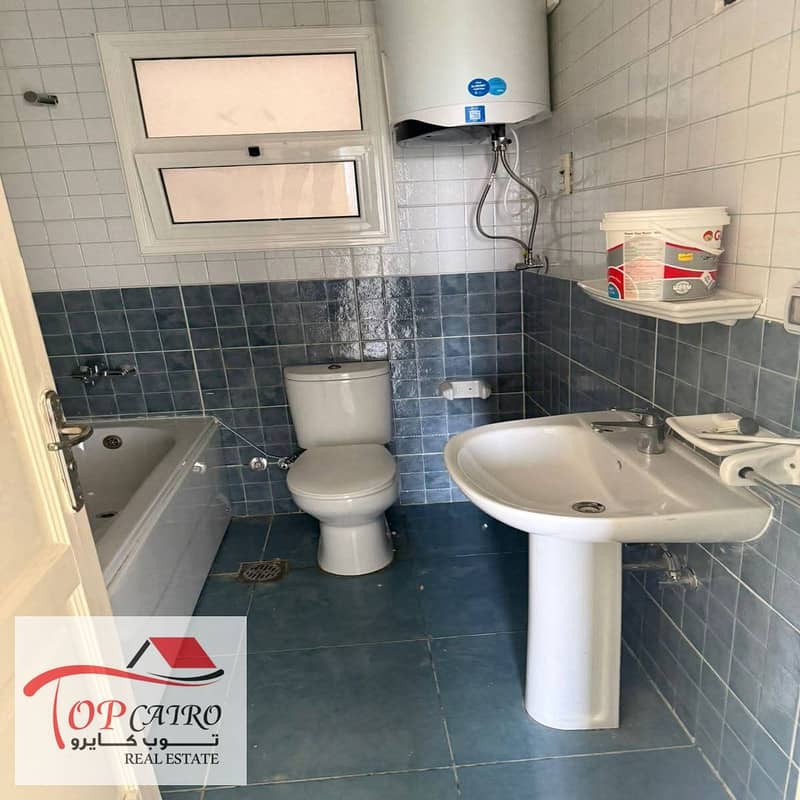 12 IMG-20251101-WA0098_1080x1080. jpg